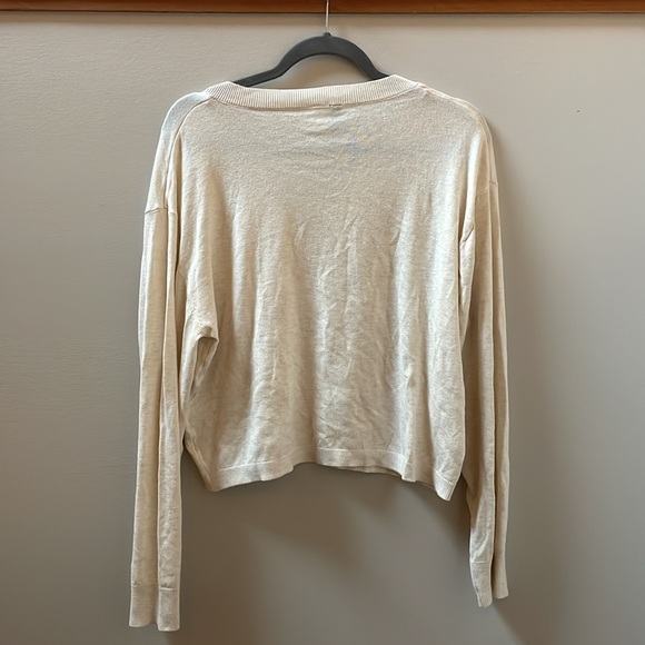 H&M Shirt - Picture 2 of 2